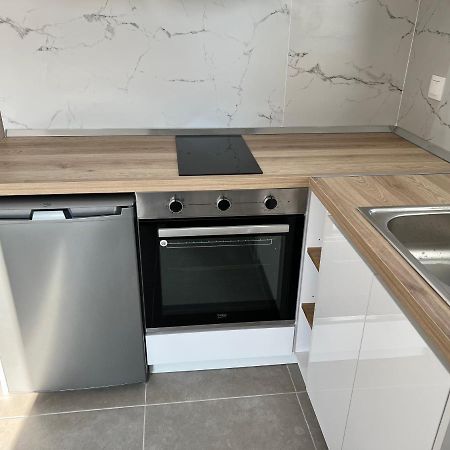 Aurora Apartments Nea Vrasna Bagian luar foto
