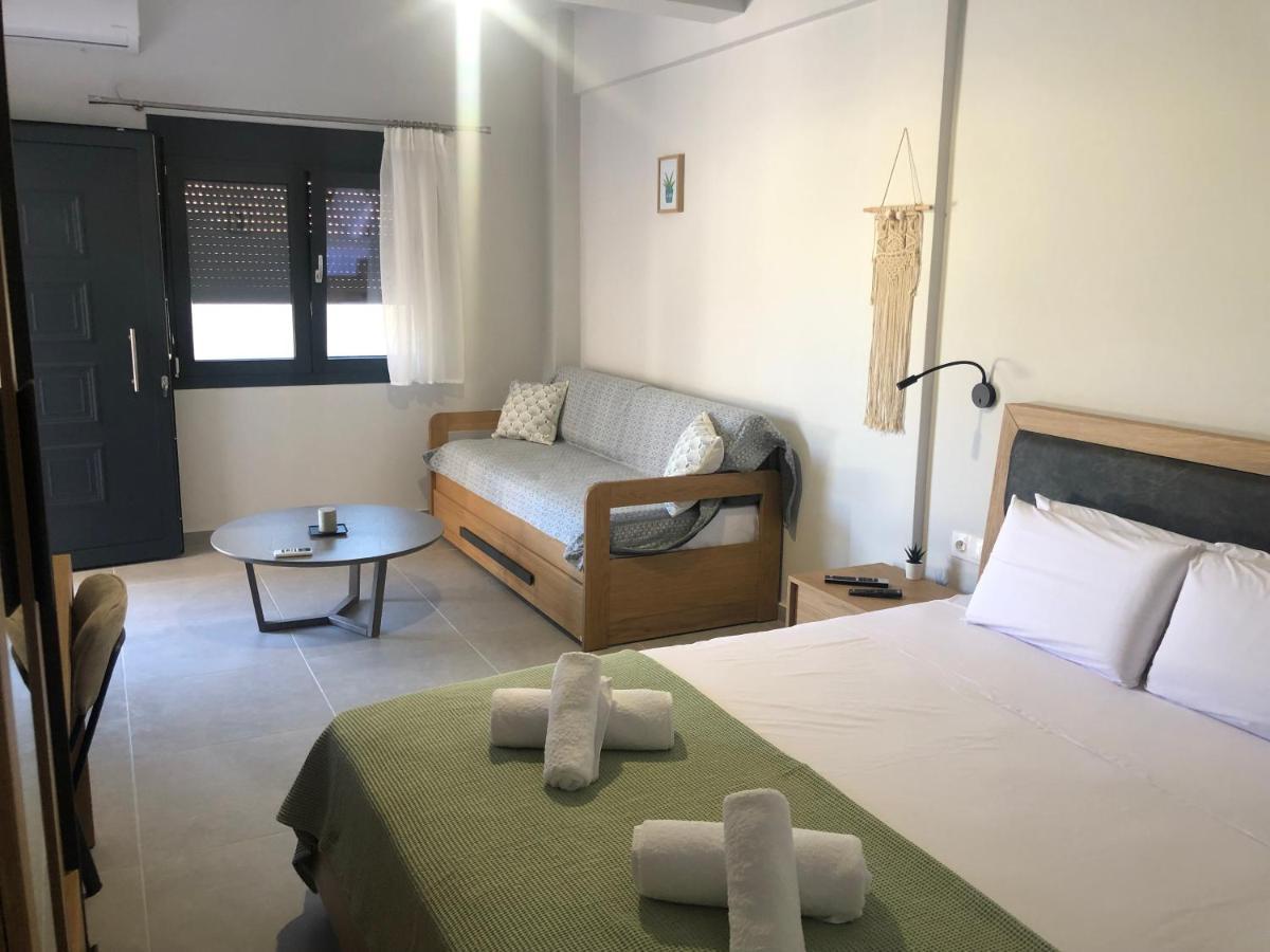 Aurora Apartments Nea Vrasna Bagian luar foto