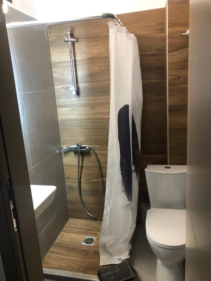 Aurora Apartments Nea Vrasna Bagian luar foto