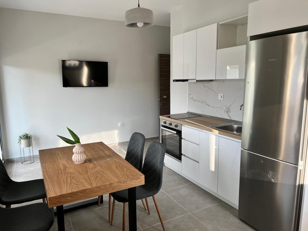 Aurora Apartments Nea Vrasna Bagian luar foto